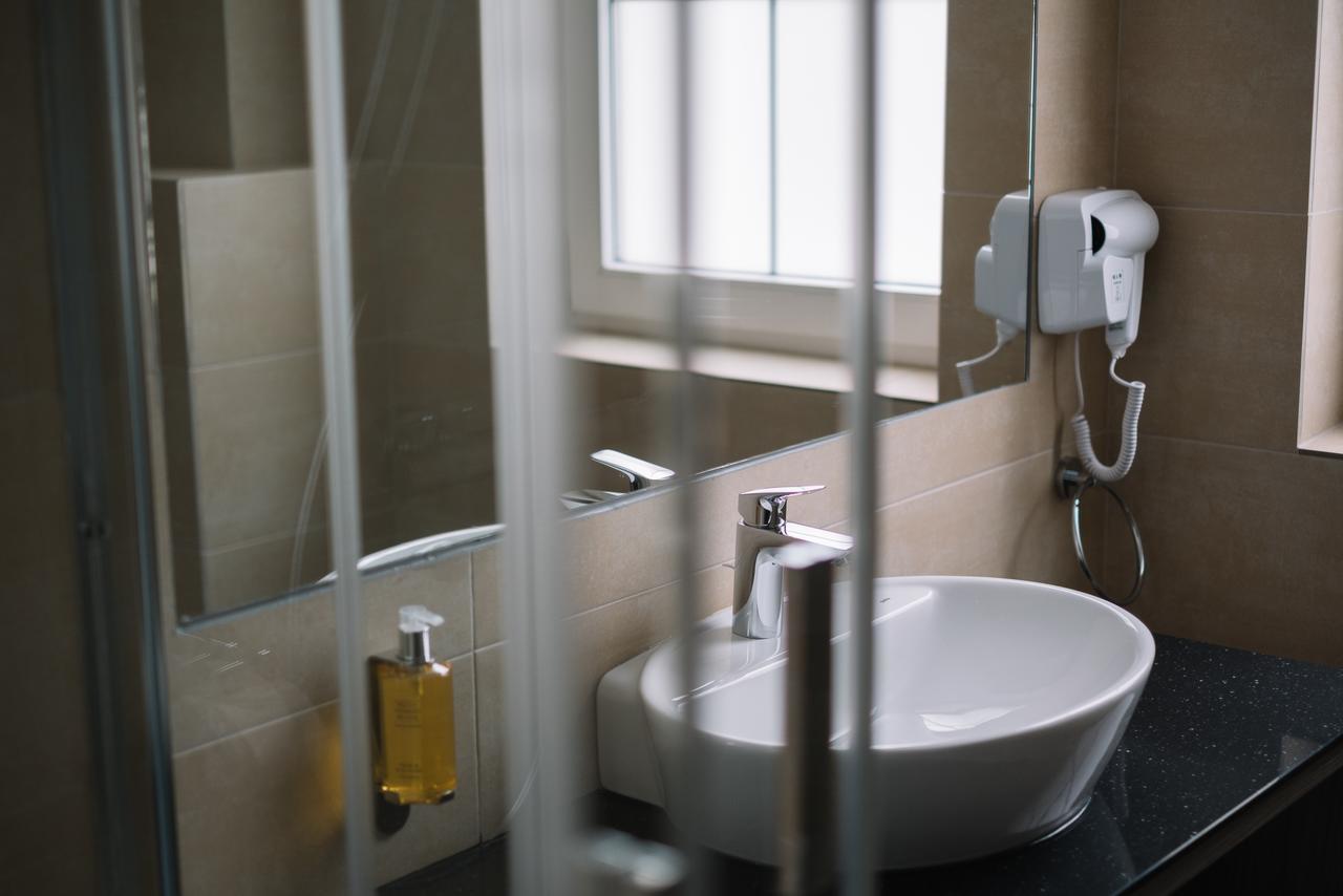 Norm Hill Hotel Cluj-Napoca Eksteriør bilde